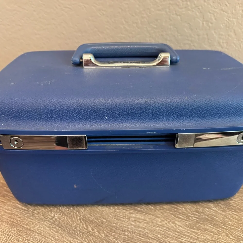 Samsonite Navy Blue Makeup Organizer